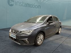 Grau Gebraucht 2023 Seat Ibiza FR Limousine | 21.750 € (Etwas zu teuer)