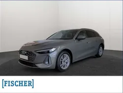 Grau Gebraucht 2025 Audi A5 Advanced Coupé | 53.400 €