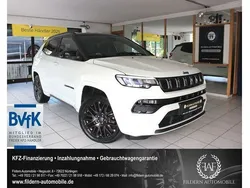 Weiß Gebraucht 2021 Jeep Compass SUV | 24.299 € (Guter Preis)