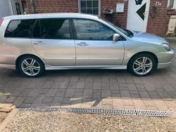 Silber Gebraucht 2006 Mitsubishi Lancer Kombi | 3.000 € (Teuer)