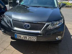 Grau Gebraucht 2011 Lexus RX450h SUV | 19.900 € (Etwas zu teuer)