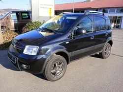 Schwarz Gebraucht 2011 Fiat Panda 4x4 Kleinwagen | 5.490 €