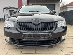 Schwarz Gebraucht 2012 Skoda Superb Elegance Kombi | 4.790 € (Fairer Preis)