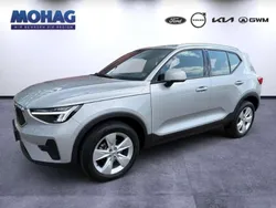 Silber Gebraucht 2022 Volvo XC40 Core SUV | 28.480 € (Superpreis)