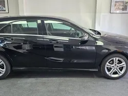 Schwarz Gebraucht 2014 Mercedes A180 Urban Limousine | 11.900 € (Fairer Preis)