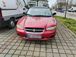 Rot Gebraucht 1998 Chrysler Stratus Cabrio | 2.299 € (Etwas zu teuer)