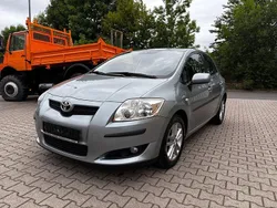 Silber Gebraucht 2009 Toyota Auris Life Limousine | 4.480 € (Guter Preis)