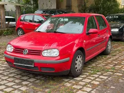 Rot Gebraucht 2001 VW Golf IV Limousine | 1.750 € (Fairer Preis)
