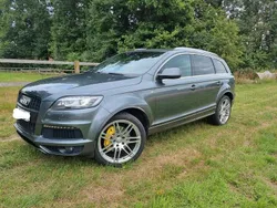 Grau Gebraucht 2012 Audi Q7 Ambiente SUV | 21.000 € (Teuer)