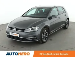 Grau Gebraucht 2017 VW Golf VII Sound Limousine | 13.220 € (Guter Preis)