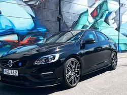 Schwarz Gebraucht 2018 Volvo S60 Limousine | 36.500 €