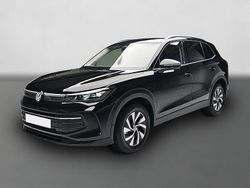 Grenadillschwarz metallic Neu 2025 VW Tiguan Pro SUV | 41.700 € (Fairer Preis)