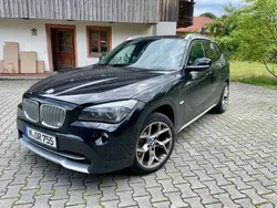 Schwarz Gebraucht 2010 BMW X1 Performance SUV | 10.490 € (Fairer Preis)