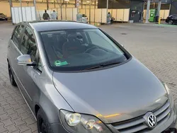 Grau Gebraucht 2006 VW Golf Plus Cross Goal Van / Kleinbus | 4.500 € (Teuer)