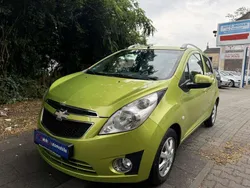 Gold Gebraucht 2012 Chevrolet Spark Kleinwagen | 3.850 € (Etwas zu teuer)