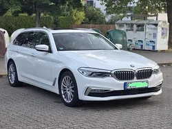 Weiß Gebraucht 2018 BMW 530 Kombi | 24.500 € (Guter Preis)
