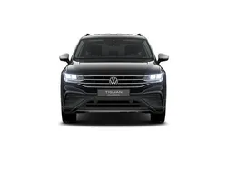 Schwarz Gebraucht 2024 VW Tiguan Allspace Life SUV | 39.470 € (Guter Preis)