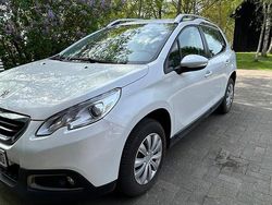 Weiß Gebraucht 2013 Peugeot 2008 SUV | 6.300 €