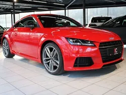 Rot Gebraucht 2016 Audi TT Sport Coupé | 25.400 € (Etwas zu teuer)