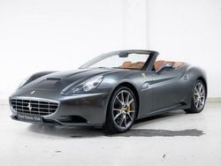 Grau Gebraucht 2010 Ferrari California Cabrio | 106.120 € (Guter Preis)