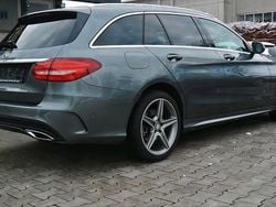 Grau Gebraucht 2016 Mercedes 250 Kombi | 12.300 €