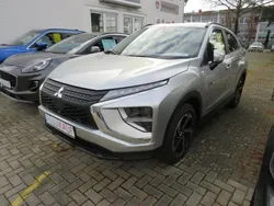 Silber Neu 2025 Mitsubishi Eclipse Cross Plus SUV | 35.990 €