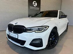 Weiß Gebraucht 2020 BMW 330 M Performance Limousine | 31.999 € (Fairer Preis)