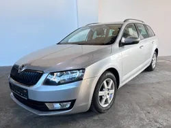 Silber Gebraucht 2015 Skoda Octavia Ambition Kombi | 10.999 € (Fairer Preis)
