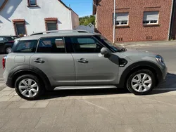 Grau Gebraucht 2018 Mini One Countryman SUV | 12.999 € (Guter Preis)