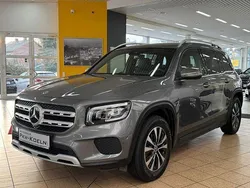 Grau Gebraucht 2022 Mercedes GLB180 SUV | 28.999 € (Guter Preis)