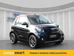 Schwarz Gebraucht 2023 Smart ForTwo Electric Drive Cabrio | 17.700 € (Etwas zu teuer)