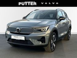 Grau Gebraucht 2022 Volvo XC40 Plus SUV | 35.890 € (Guter Preis)
