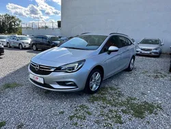 Silber Gebraucht 2018 Opel Astra Business Kombi | 9.999 € (Guter Preis)