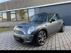 Grau Gebraucht 2005 Mini Cooper S Kleinwagen | 4.500 € (Fairer Preis)