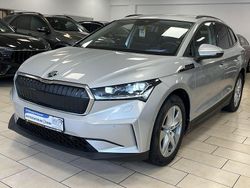 Silber Gebraucht 2022 Skoda Enyaq iV Loft SUV | 25.440 € (Guter Preis)