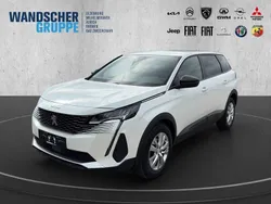 Weißschwarz Gebraucht 2022 Peugeot 5008 Active Van / Kleinbus | 27.990 € (Guter Preis)