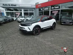 Weiß Gebraucht 2022 Opel Mokka-e GS Line SUV | 24.987 € (Teuer)
