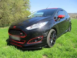 Schwarz Gebraucht 2014 Ford Fiesta ST-Line Kleinwagen | 6.800 € (Fairer Preis)