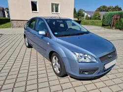 Blau Gebraucht 2007 Ford Focus Limousine | 2.750 € (Fairer Preis)