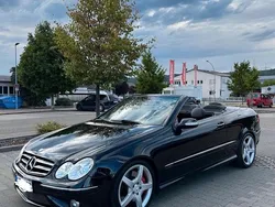 Schwarz Gebraucht 2006 Mercedes CLK320 AMG Cabrio | 11.500 € (Teuer)