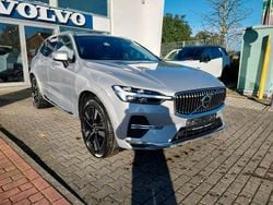 Silber Gebraucht 2022 Volvo XC60 Inscription SUV | 39.900 € (Fairer Preis)