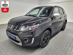 Schwarz (schwarz) Gebraucht 2018 Suzuki Vitara SUV | 17.430 € (Fairer Preis)