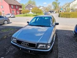 Grau Gebraucht 1992 Audi 80 Limousine | 800 €