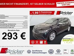 Deep black perleffekt (metallic) Gebraucht 2024 VW Tiguan Allspace Life SUV | 34.949 € (Superpreis)