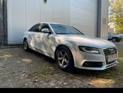 Weiß Gebraucht 2008 Audi A4 Ambition Limousine | 5.000 € (Superpreis)