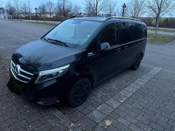 Schwarz Gebraucht 2015 Mercedes V220 Van / Kleinbus | 18.500 € (Superpreis)