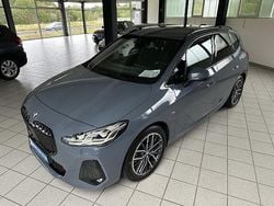Grau Gebraucht 2023 BMW 218 Active Tourer M Sport Van / Kleinbus | 26.600 € (Guter Preis)