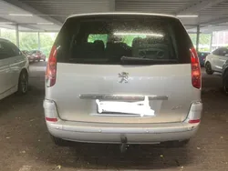 Peugeot 807