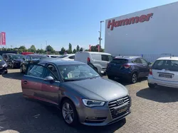 Grau Gebraucht 2016 Audi A3 Ambiente Limousine | 12.999 € (Superpreis)