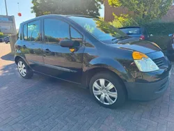 Schwarz Gebraucht 2005 Renault Modus Van / Kleinbus | 1.400 € (Fairer Preis)